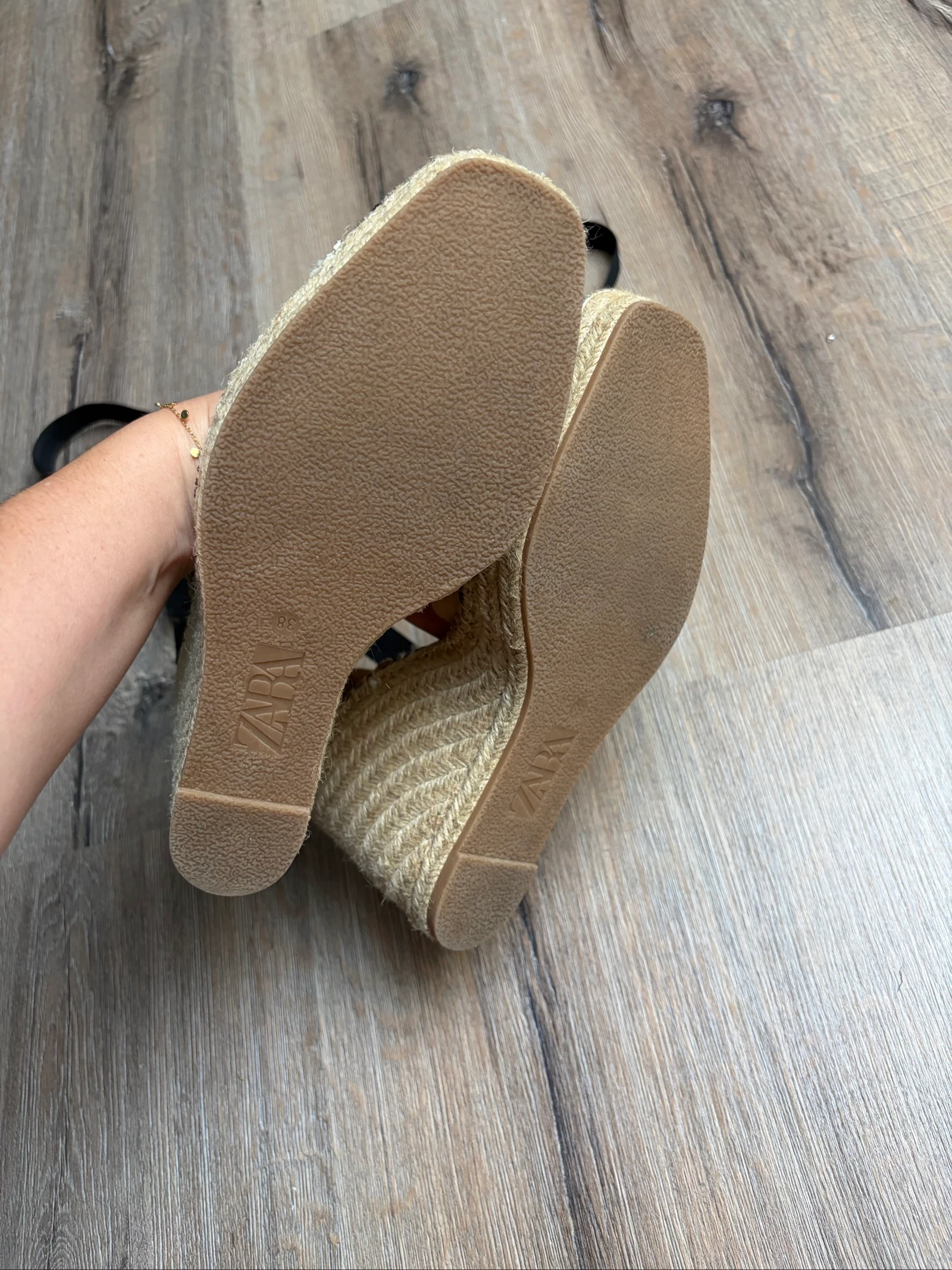 Beige en zwarte Zara-wedges – Maat 39 – Nieuw – photo 4